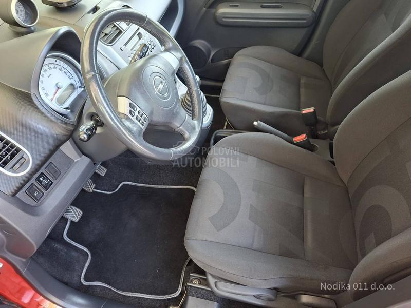 Opel Agila 1,2 B