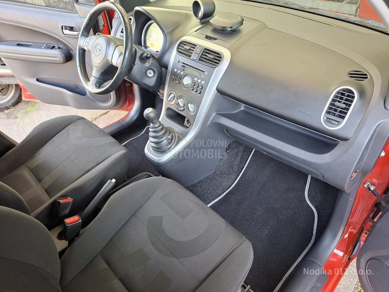Opel Agila 1,2 B
