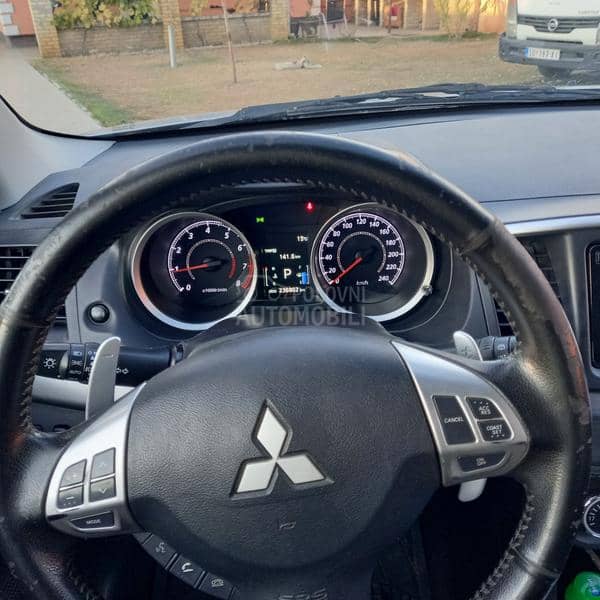 Mitsubishi Lancer 1.8 sportback  cvt Mitsubishi Lancer 1.8 sportback  cvt