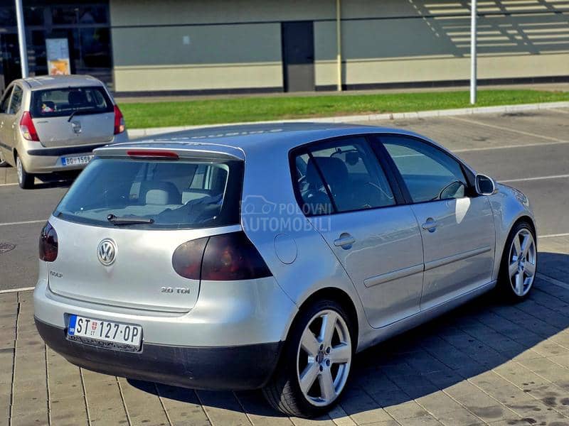 Volkswagen Golf 5 