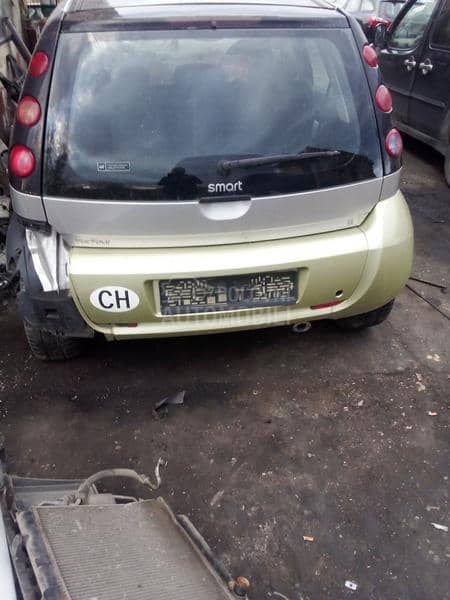 Smart ForFour 2005. god. -  kompletan auto u delovima