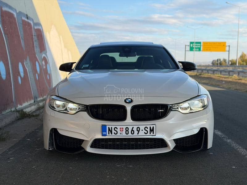 BMW M4 
