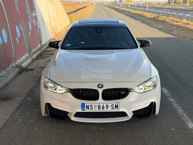 BMW M4 