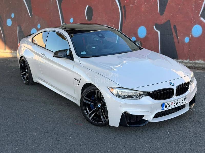 BMW M4 