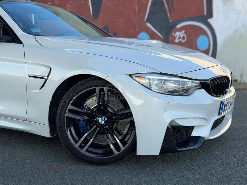 BMW M4 
