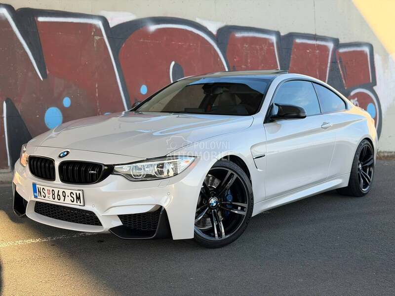 BMW M4 
