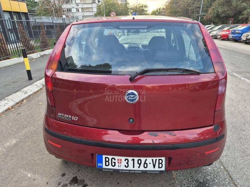 Zastava 10 