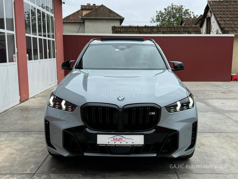 BMW X5 M60i V8