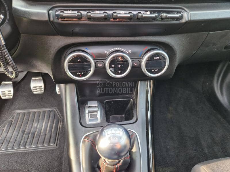 Alfa Romeo Giulietta QV line PANO