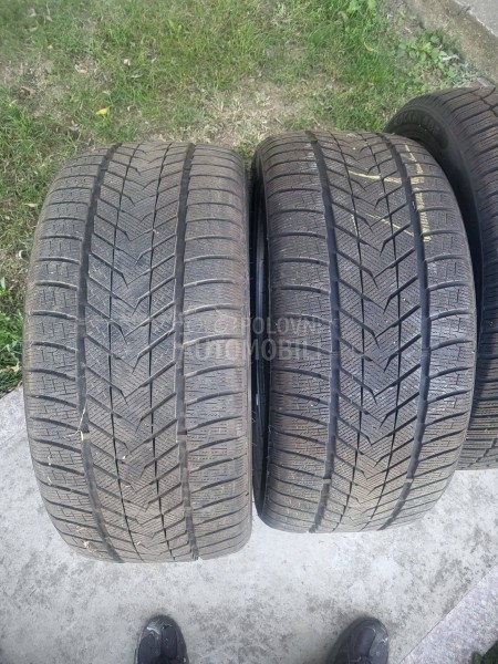 ROCKBLADE 275/45 R20 Zimska