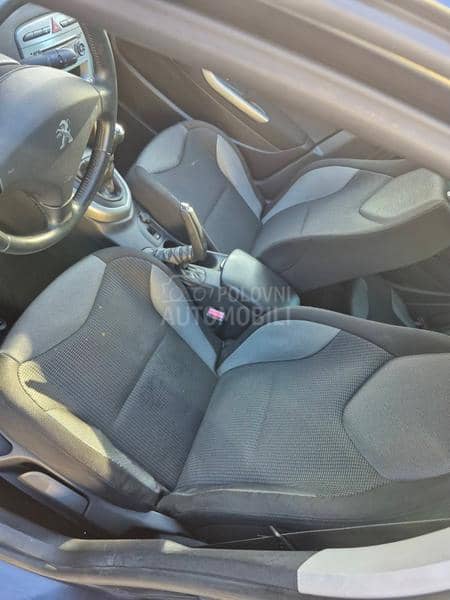 Peugeot 308 HDi/pano