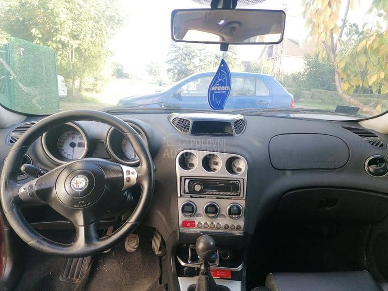 Alfa Romeo 156 jtd 8v 6br