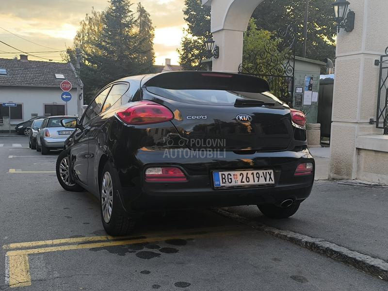 Kia pro_cee`d 