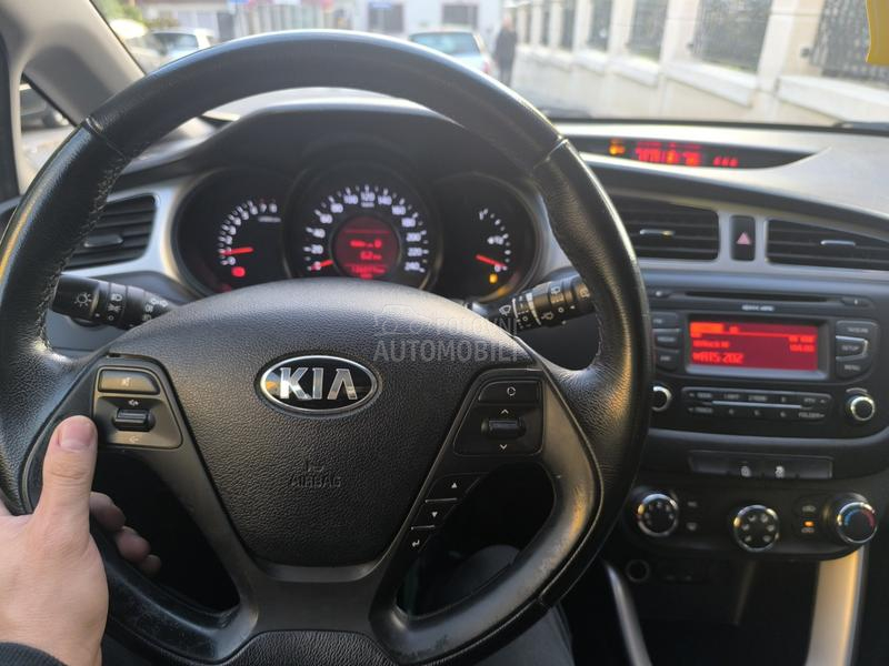 Kia pro_cee`d 