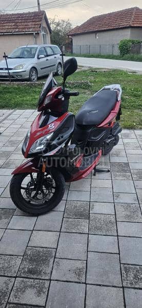 Kymco super 8