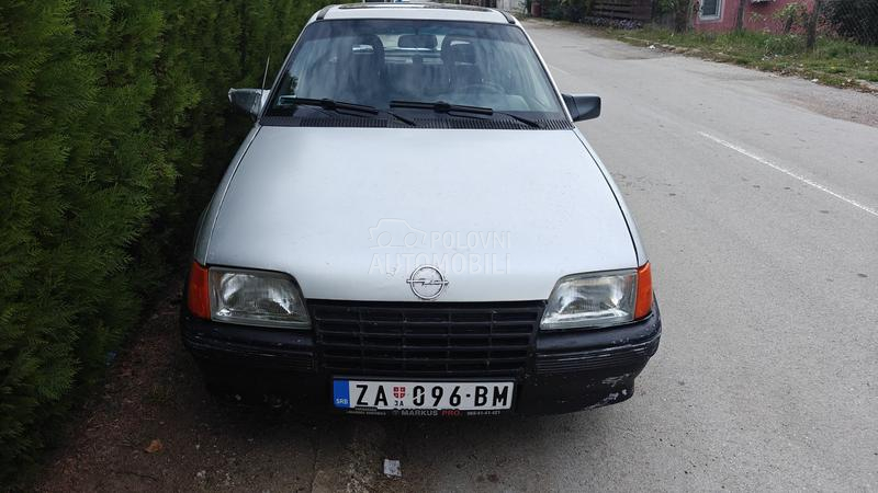 Opel Kadett E CC