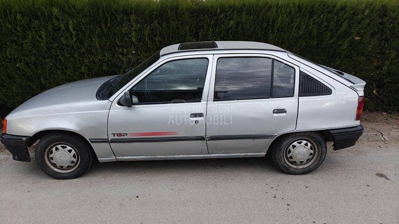 Opel Kadett E CC