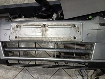 prednji branik sa maglenkama za Volkswagen Phaeton od 2002. do 2008. god.