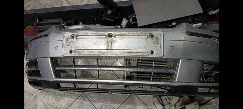 prednji branik sa maglenkama