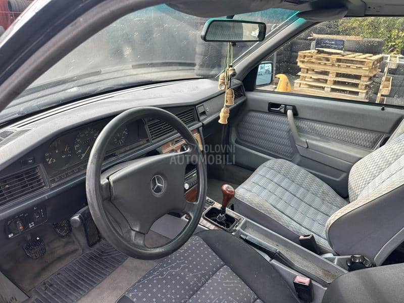 Mercedes Benz 190 2.5 TD