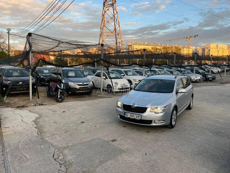 Škoda Superb 