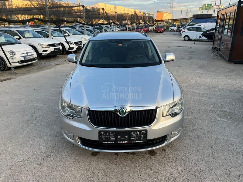 Škoda Superb 