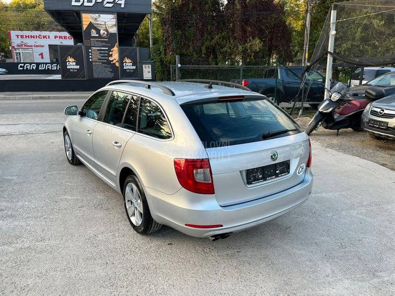 Škoda Superb 