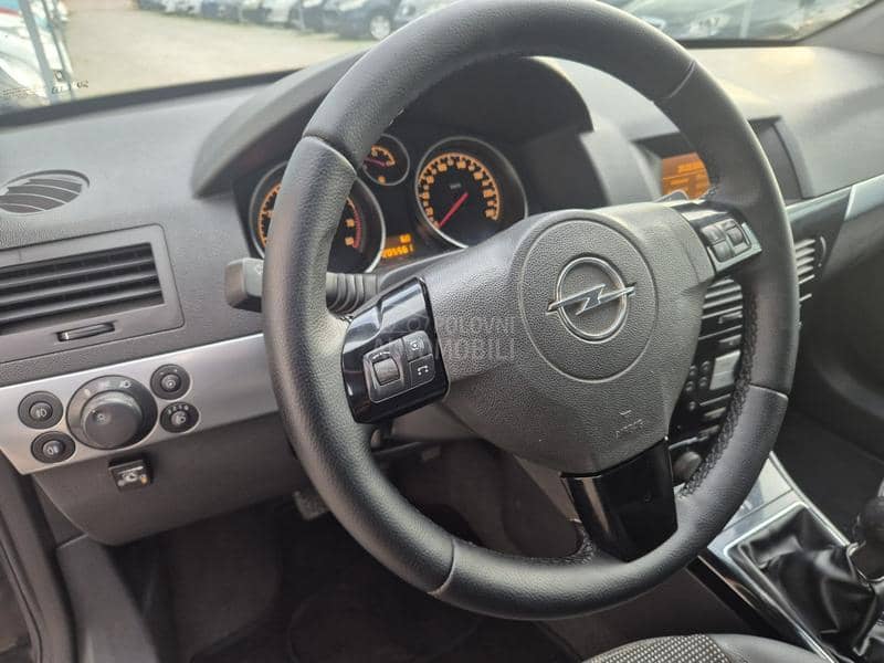 Opel Astra H 1.6/TNG/COSMO /