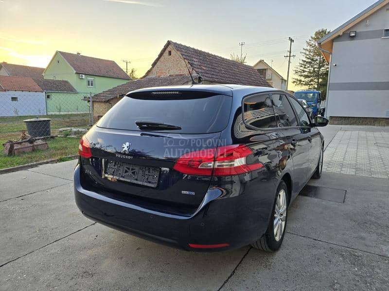 Peugeot 308 1.6 e-HDI/PAN/F-ULL/