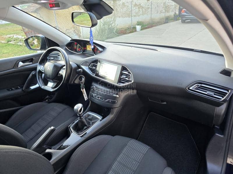 Peugeot 308 1.6 e-HDI/PAN/F-ULL/