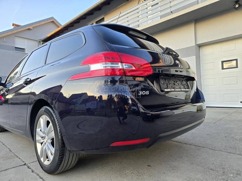 Peugeot 308 1.6 e-HDI/PAN/F-ULL/