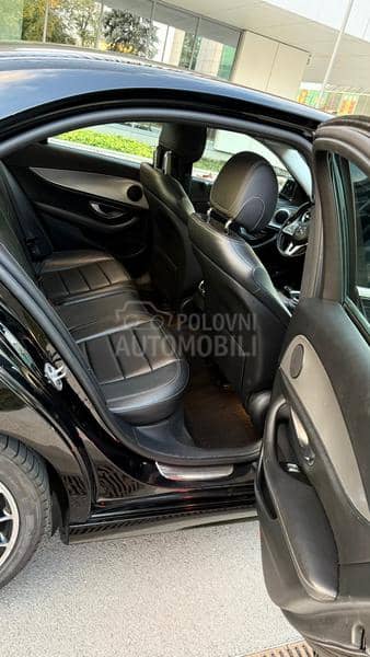 Mercedes Benz E 220 AMG Optic Mercedes Benz E 220 AMG Optic