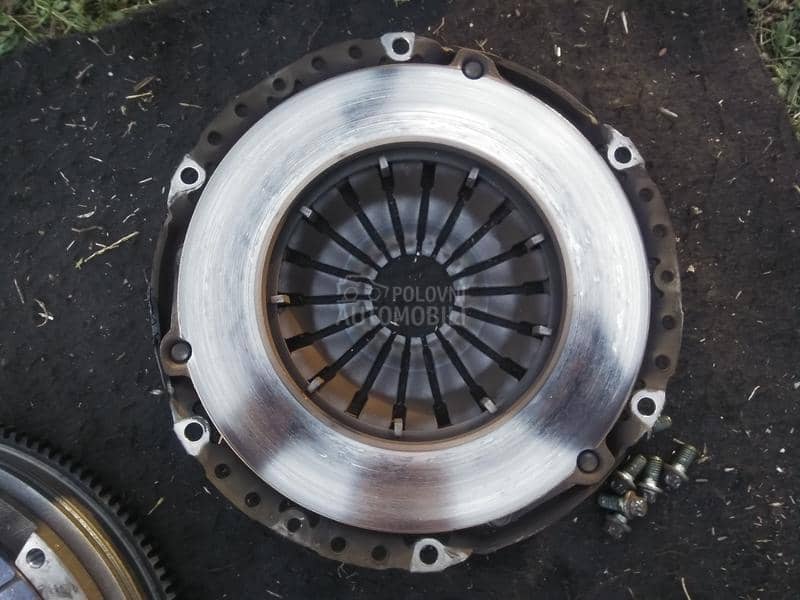 Plivajuci zamajac 1.7 CDTI 5 b