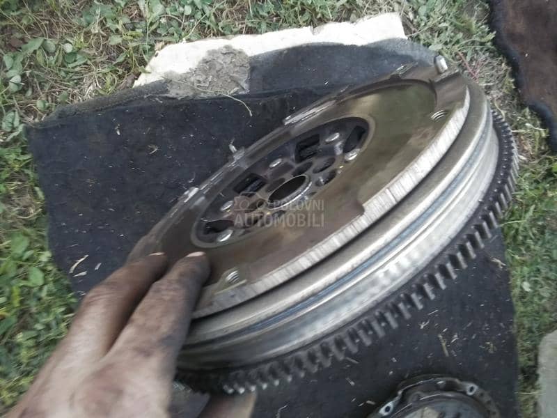 Plivajuci zamajac 1.7 CDTI 5 b