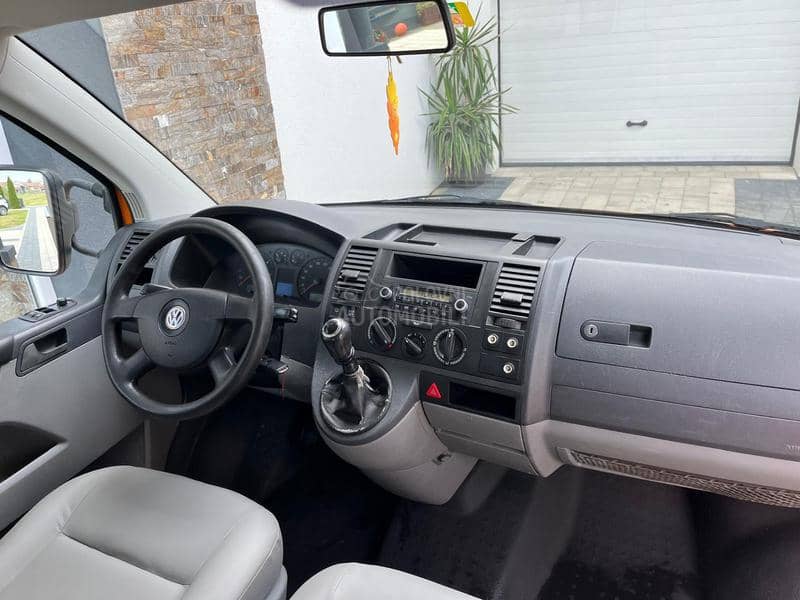 Volkswagen Transporter T5 4Motion 2.5 TDI