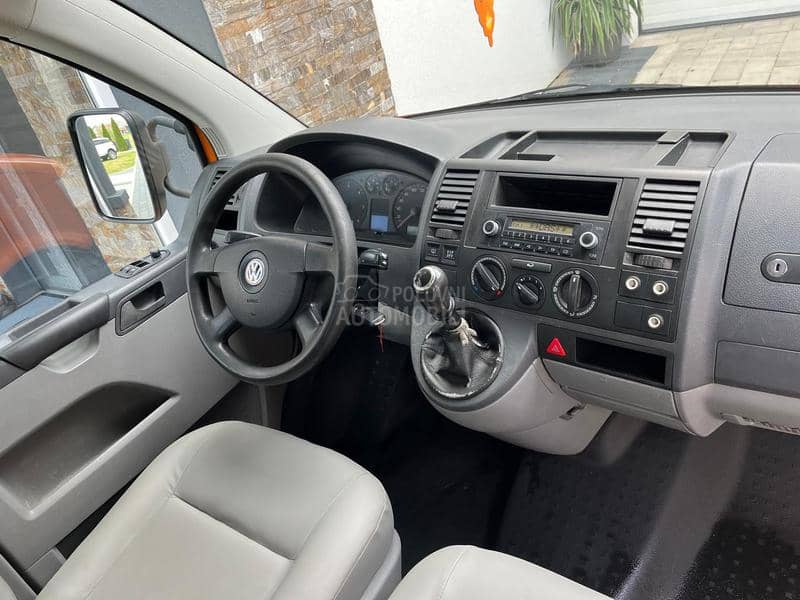 Volkswagen Transporter T5 4Motion 2.5 TDI