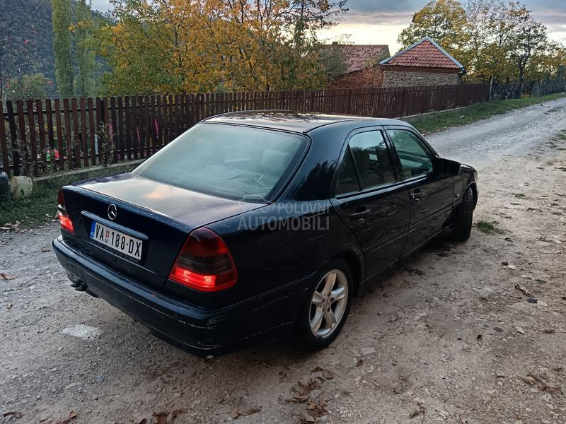 Mercedes Benz C 250 