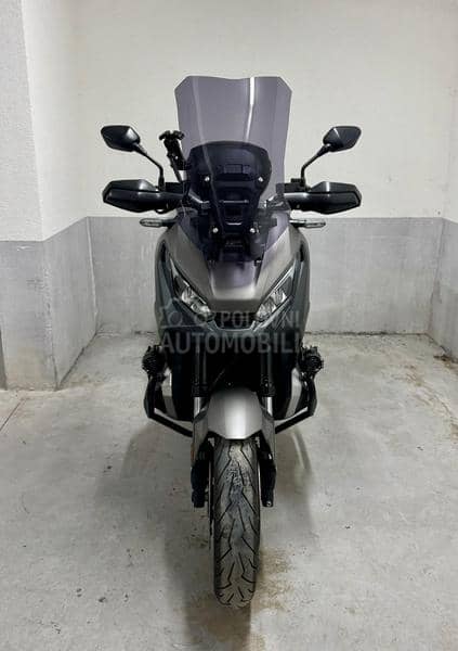 Honda xadv x adv 750