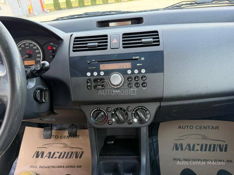Suzuki Swift 1.3b  4x4 CH