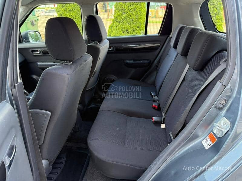Suzuki Swift 1.3b  4x4 CH