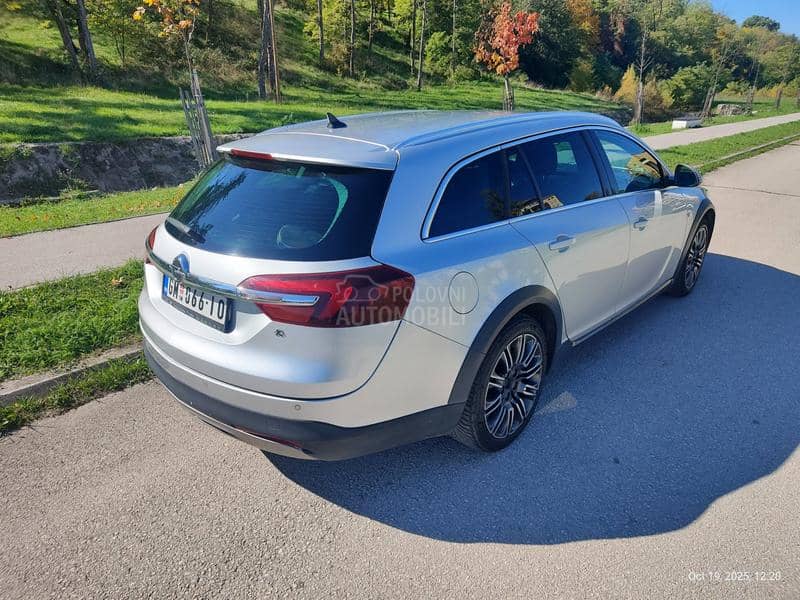 Opel Insignia Country 4x4