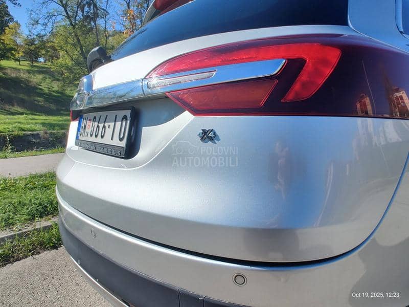 Opel Insignia Country 4x4