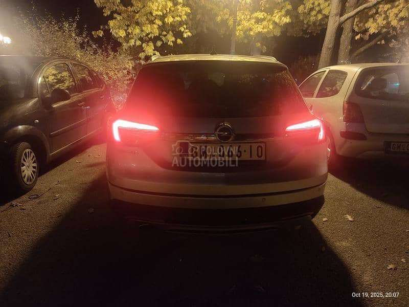 Opel Insignia Country 4x4
