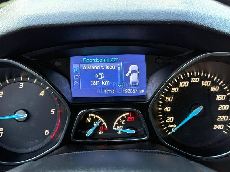 Ford Focus 1.6TDCi/NAVY/0DLICAN