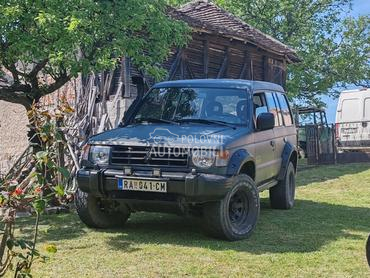 Mitsubishi Pajero 