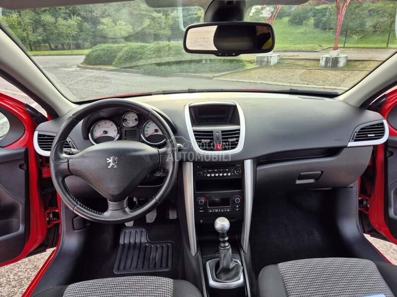 Peugeot 207 1.6 HDi FAP 112