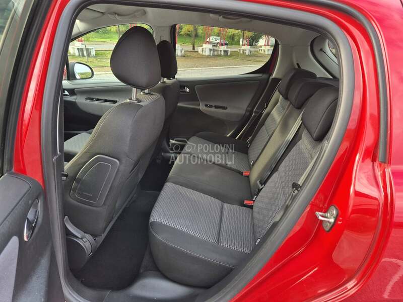 Peugeot 207 1.6 HDi FAP 112