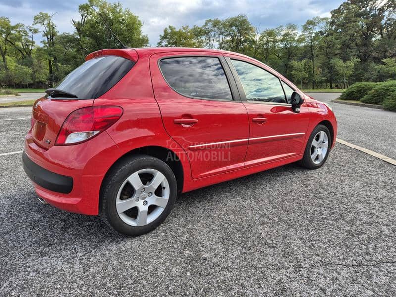 Peugeot 207 1.6 HDi FAP 112