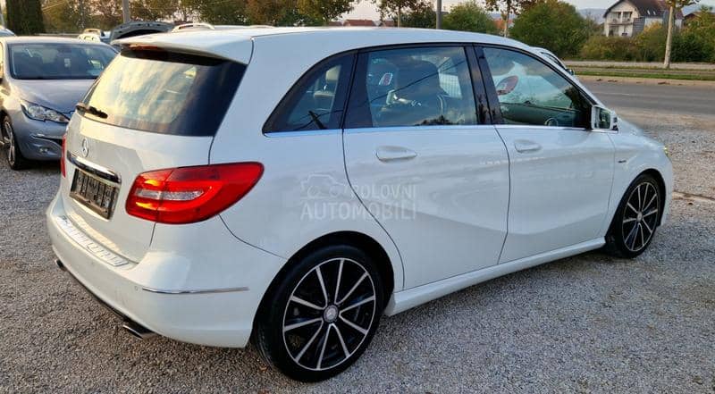 Mercedes Benz B 200 PREMIUM SPORT