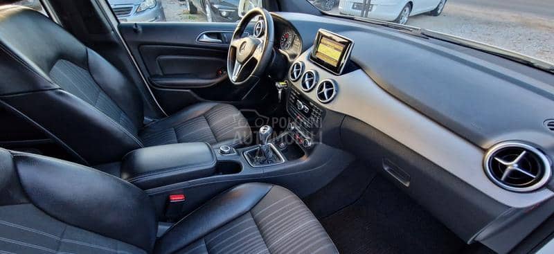 Mercedes Benz B 200 PREMIUM SPORT
